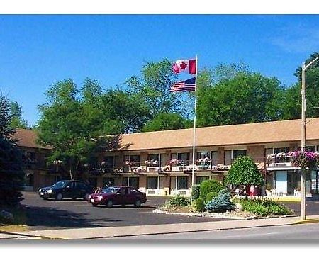 6032 Persepolis Inn Niagara Falls Eksteriør bilde