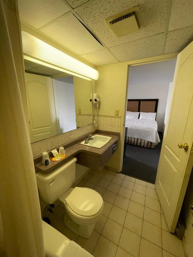 6032 Persepolis Inn Niagara Falls Eksteriør bilde